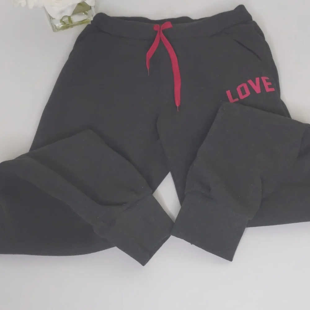 Supernova Sweater and Sweats Set Love size L